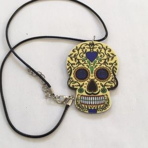 Skull necklace